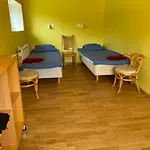 Rannakivi Puhkemaja * Kärdla